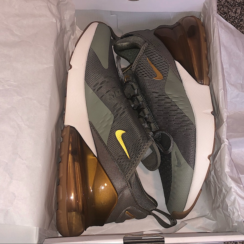 Nike Air Max 270